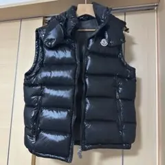 キ*ン様 モンクレール　ダウンベスト