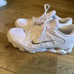 う*マ様 NIKE ナイキ W REAX 8 NSW SL 26.5cm - メルカリ