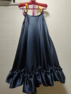 ルクク サテンワンピース キッズ ダークブルー サテン フリルワンピース