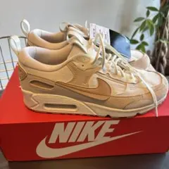 Nike スニーカー AIR MAX 90FUTURA DV7190-100