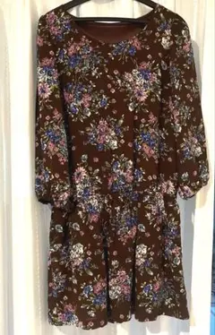 近日処分予定‼️花柄ブラウンチュニック 七分袖