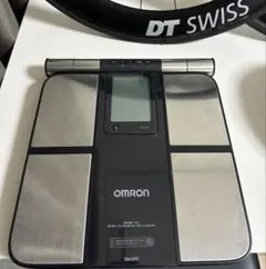 ☆新品未使用品☆OMRON Karada Scan HBF-702T 体重計 - メルカリ