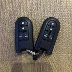 トヨタ 純正 スマートキー 4ボタン - メルカリ