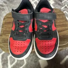 NIKE キッズスニーカー レッド/ブラック