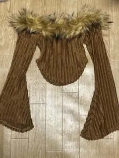 ファー付き コーデュロイ オフショルダー トップス Y2K GAL