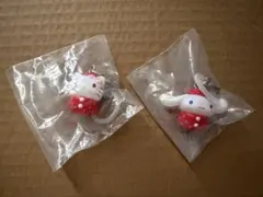 ハローキティ　シナモロール いちごめじるしアクセサリー　２点まとめ　ガチャ