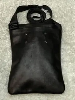 Maisonメゾン・マルジェラ・4ステッチ レザーショルダーバッグ・サコッシュ