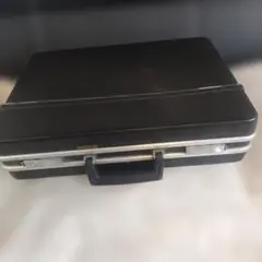 ♥️(一点限り！✨)tamco アタッシュケース ビジネスバッグのサムネイル