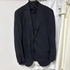 HILTON スーツ 上下 黒色シャドーストライプ