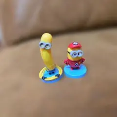 チョコエッグ　ミニオン　フィギュア　メガティム・ピットクルーロン　2種セット