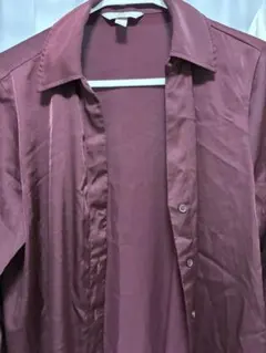 H＆M サテンシャツ ワインレッド