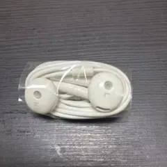 ホワイト イヤフォン 3.5mmジャック