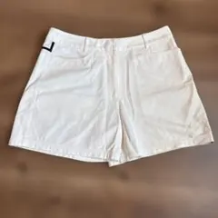 PUMA レディース ゴルフ ショートパンツ ホワイトのサムネイル