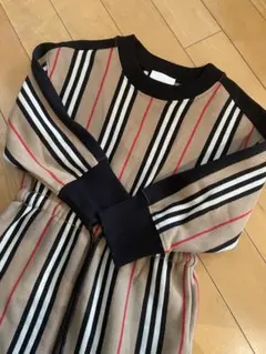 BURBERRY ストライプ 七分袖ワンピース