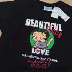 Beautiful Betty T-Shirt綿100のサムネイル