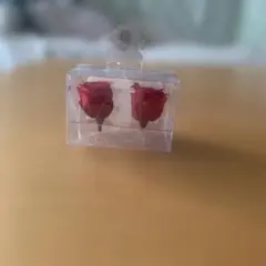 フォーマル小物　プリザーブド赤いバラ　髪飾り