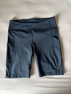 lululemon ・ルルレモン ショートスパッツのサムネイル