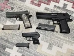 ガスガン 3点セット まとめ売り - メルカリ