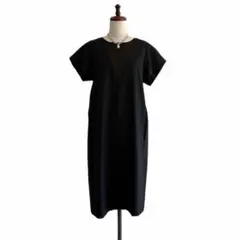 美品 green / 現HYKE ウールシルク ブラックワンピース ドレスのサムネイル