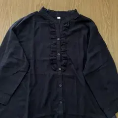 美品　レディース　フリルブラウス5分袖