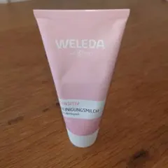 WELEDA ヴェレダ アーモンドクレンジングミルクのサムネイル