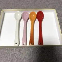 未使用【LE CREUSET】ルクルーゼ ベーカリーコレクションスプーン＆カップ ☆新品☆LE CREUSET ルクルーゼ ベーカリーコレクションスプーンセット