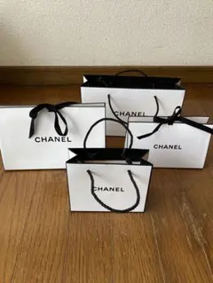 2025年最新】シャネル ギフトボックスの人気アイテム - メルカリ