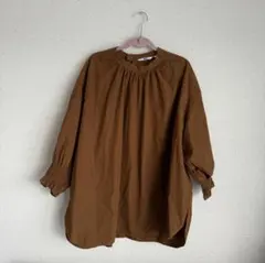 UNIQLOエクストラファインコットンギャザーブラウス・L・ブラウン