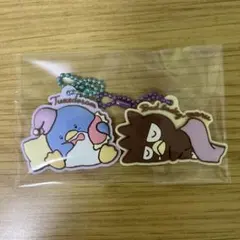 グミ　サンリオ　ラバーキーホルダー　タキシードサム　サム　バツ丸