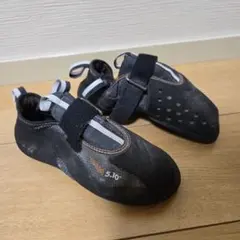 Item thumbnail for item 4e5fff3d-667d-4b2a-bf0c-0c651a95199b