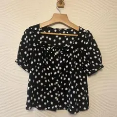 花柄パフスリーブブラウス 半袖 黒値下げ