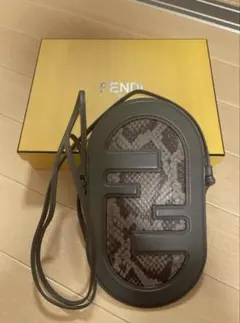 2025年最新】fendiスマホショルダーの人気アイテム - メルカリ