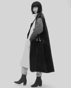 トーガプルラ　黒　アレンジ出来るトレンチコート 2025年最新】TOGA PULLA トレンチコートの人気アイテム - メルカリ