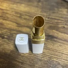CHANEL リップクリーム 本体　空っぽのサムネイル