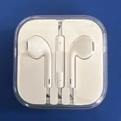【新品】Apple純正　ワイヤーとマイク付きイヤホン