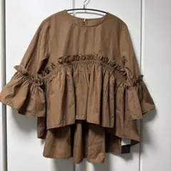 新品！titivate ブラウン フリル五分袖トップス