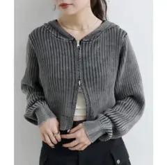 最終値下　新品【カスタネ】フード付きダブルジップパーカー リバーシブル