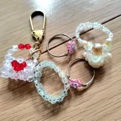 ハンドメイド ビーズリング 4点 ＆ ハートキーホルダー 1点 セット レトロ