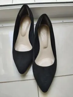 2025年最新】23cm黒パンプスの人気アイテム - メルカリ