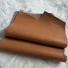 レザークラフト　革　本革　ハギレ　ソフトヌメ　キャメル