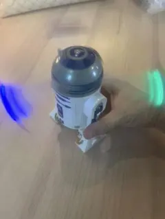 【動作品】スターウォーズ R2-D2 ライトチェイサー スピナー　叫び声が可愛い