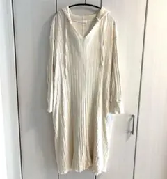 【美品】アーバンリサーチ ドット柄 Vネックロングワンピース ティアード