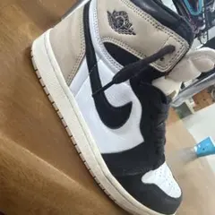 Nike Air Jordan 1 ハイカット スニーカー