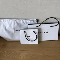 CHANEL ショップ袋とポーチセット