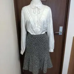 最終再値下げ美品ツゥイード膝丈スカート白×黒W67裏地付き