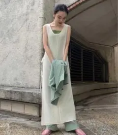 kastane メッシュ編みロングスリットワンピースのサムネイル