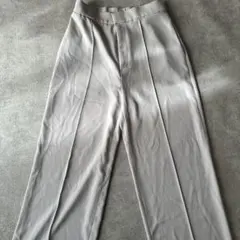 ユニクロ　ワイドパンツ