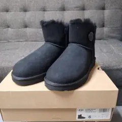 UGG アグ W MINI BAILEY BUTTON II 新品未使用