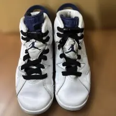 NIKEキッズ ジョーダン6レトロ