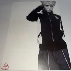 Item thumbnail for item 74ab4921-f726-4d07-a4b0-a7a2bebe1187